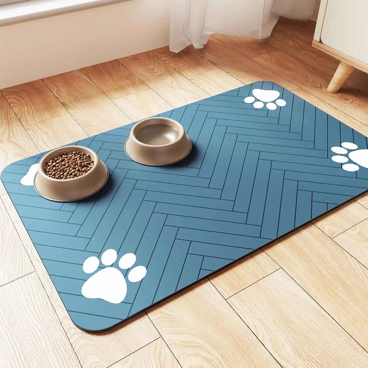 Diatomite pet mat in blue showing size comparison and eco-friendly material